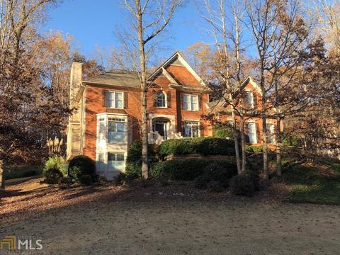 211 Forestview Dr, Suwanee, GA 30024 photo 1