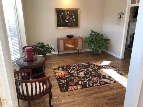 211 Forestview Dr, Suwanee, GA 30024 photo 5