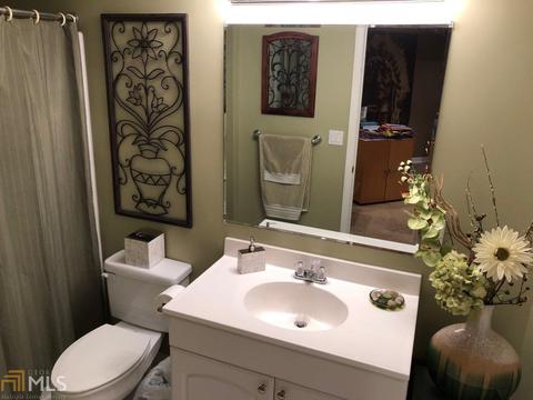 211 Forestview Dr, Suwanee, GA 30024 photo 25