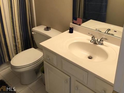 211 Forestview Dr, Suwanee, GA 30024 photo 18