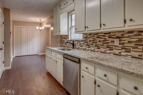 30 Stoneview Cir, Covington, GA 30016 photo 8