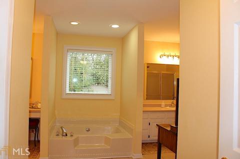 151 Chase Summit Ln, Cornelia, GA 30531 photo 8