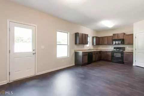 195 Randy Trce, Covington, GA 30016 photo 9