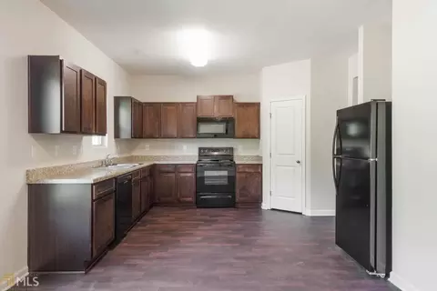 195 Randy Trce, Covington, GA 30016 photo 4