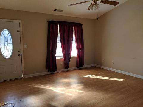 103 Ryans Ct, Jackson, GA 30233 photo 3