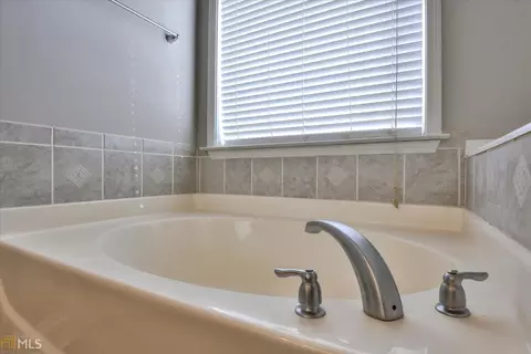 202 N Pointe Dr, Lagrange, GA 30241 photo 27