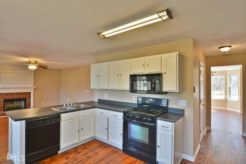 3822 Sautee Trl, Conley, GA 30288 photo 8