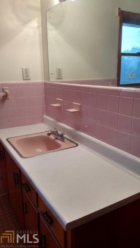 228 Mize Rd, Toccoa, GA 30577 photo 4