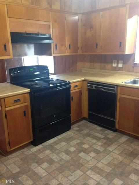 228 Mize Rd, Toccoa, GA 30577 photo 3