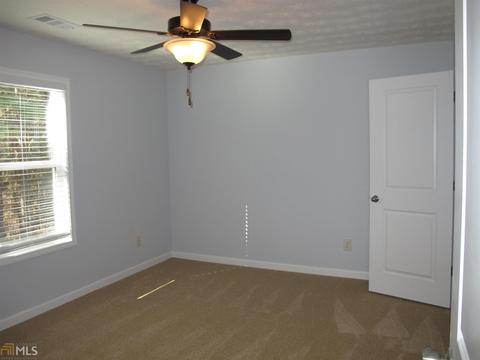 102 Yellow Jacket Ct, Lagrange, GA 30240 photo 14