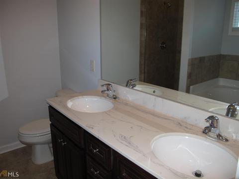 102 Yellow Jacket Ct, Lagrange, GA 30240 photo 11