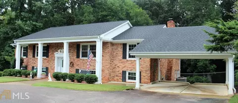 668 Azalea Dr, Lagrange, GA 30240 photo 2