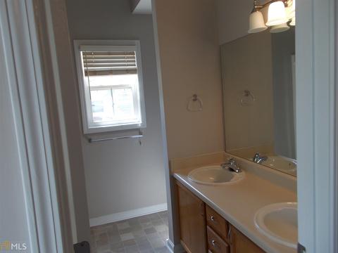 90 Princeton Ct, Covington, GA 30016 photo 13