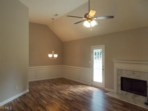 90 Princeton Ct, Covington, GA 30016 photo 9