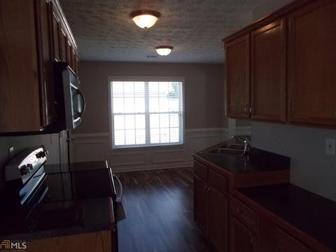 90 Princeton Ct, Covington, GA 30016 photo 4