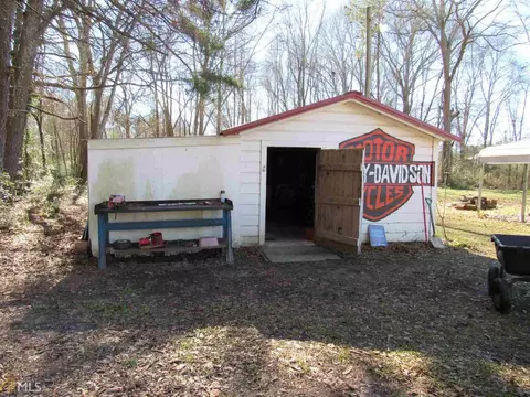104 Kent Ave, Bowdon, GA 30108 photo 6