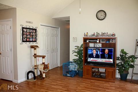 207 Hill Rd, Lagrange, GA 30240 photo 8