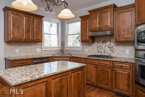 153 Silvertop Dr, Grayson, GA 30017 photo 6