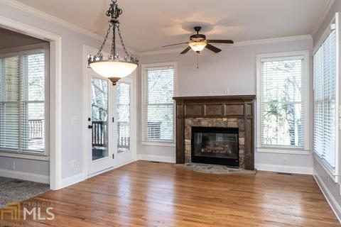 153 Silvertop Dr, Grayson, GA 30017 photo 7