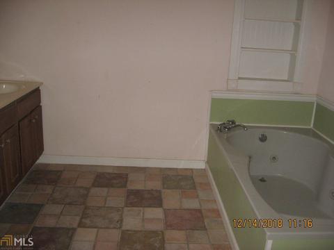 233 Orme St, Clayton, GA 30525 photo 11