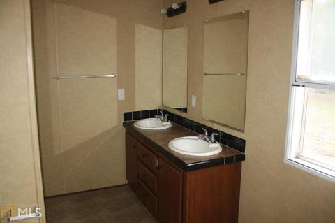 250 Bowers Rd, Toccoa, GA 30577 photo 17