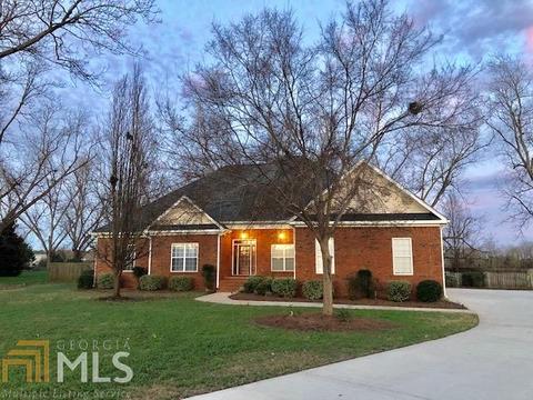 219 Noah Ln, Perry, GA 31069 photo 1