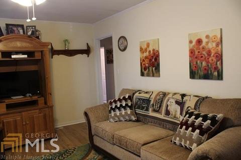 356 Hickory Cir, Toccoa, GA 30577 photo 3