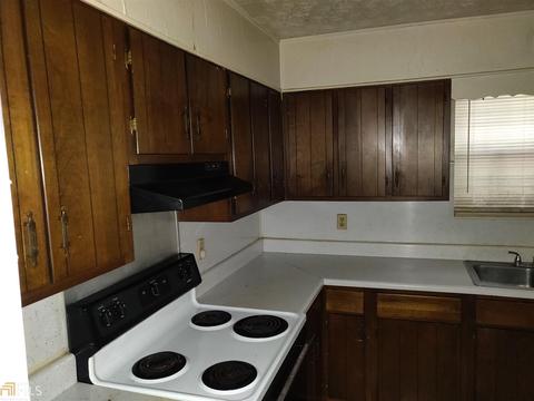 6431 Stone Way, Morrow, GA 30260 photo 9