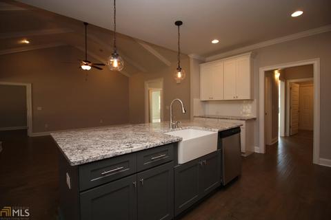 404 Lakeview Way, Lagrange, GA 30241 photo 5