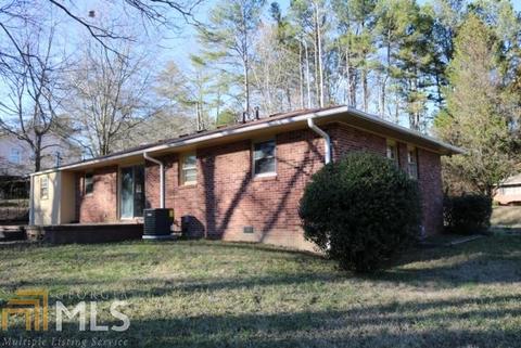 348 Grove St, Toccoa, GA 30577 photo 3