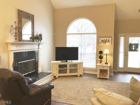 20 Whispering Pine Ct, Covington, GA 30016 photo 3