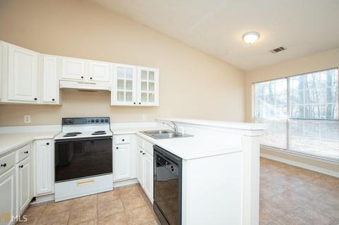 85 Harvard Dr, Covington, GA 30016 photo 10