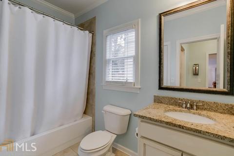 2935 Surrey Ln, Chamblee, GA 30341 photo 10