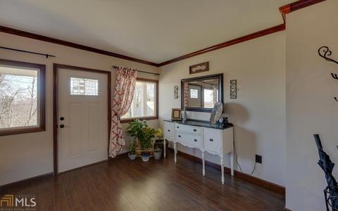 232 Sunrise Cir, Cornelia, GA 30531 photo 3