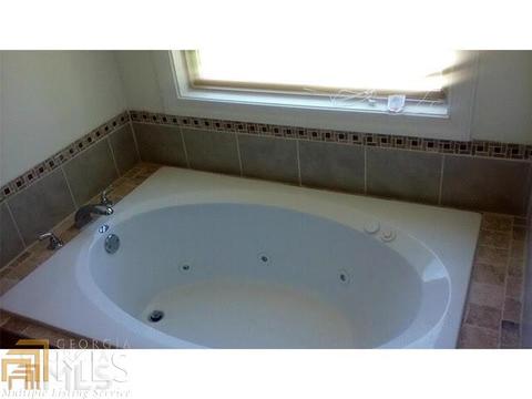 484 Juniper Bluff Ct, Grayson, GA 30017 photo 6
