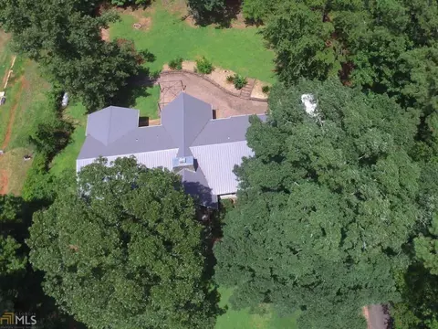 210 Mckinley Cir, Lagrange, GA 30240 photo 3