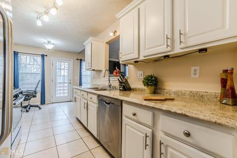 60 Harvard Dr, Covington, GA 30016 photo 6
