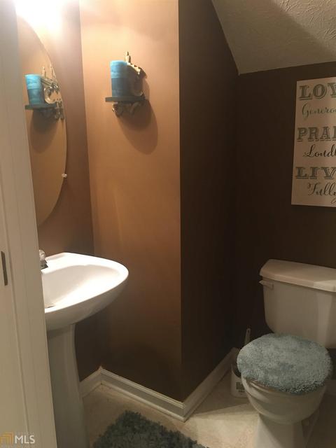 705 Lakeside Cir, Covington, GA 30016 photo 12