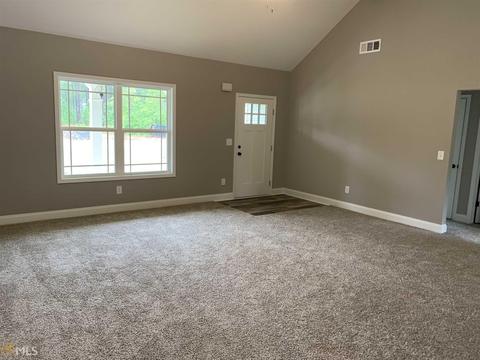 227 Needleleaf Dr, Barnesville, GA 30204 photo 2