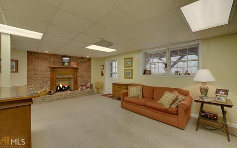 77 Beaver Brook Cir, Toccoa, GA 30577 photo 25