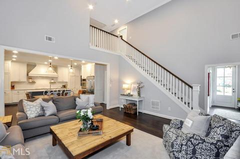 1892 Ham Dr, Chamblee, GA 30341 photo 8
