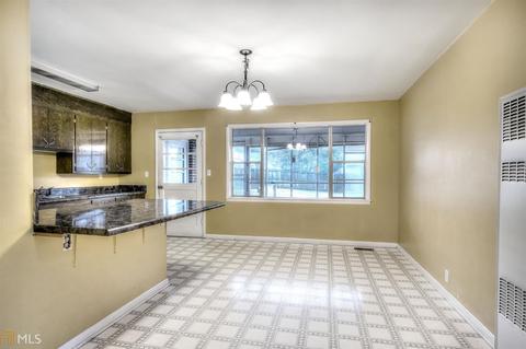 955 E Hermitage Rd, Rome, GA 30161 photo 5