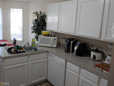 206 Goldleaf, Hampton, GA 30228 photo 3