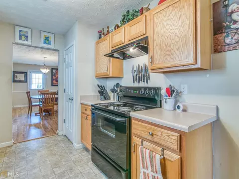 492 Cathedral Dr, Mcdonough, GA 30253 photo 9