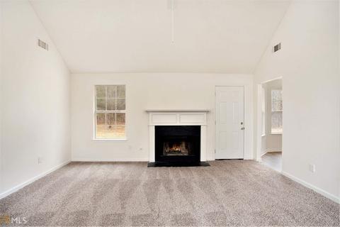 328 Jenny Ann Ct, Hampton, GA 30228 photo 4