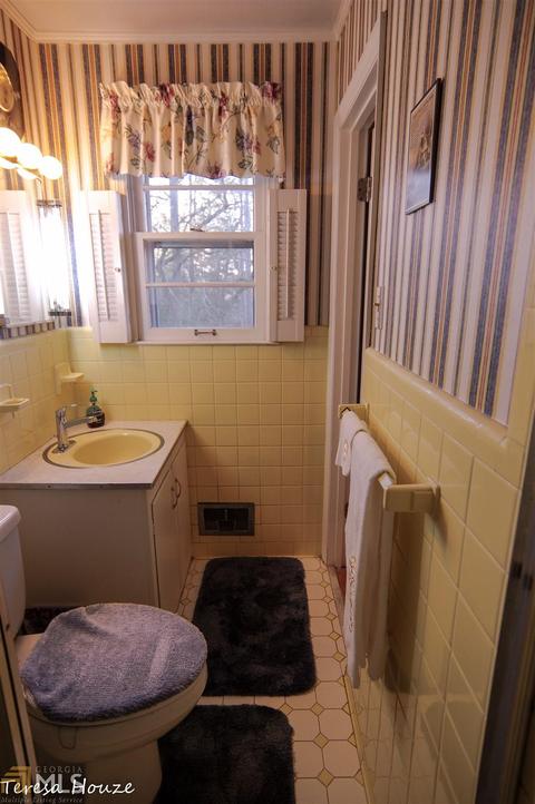 212 Hickory Ter, Lagrange, GA 30240 photo 14
