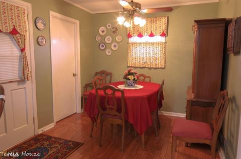 212 Hickory Ter, Lagrange, GA 30240 photo 10
