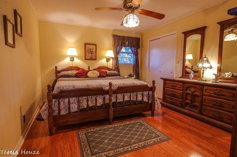 212 Hickory Ter, Lagrange, GA 30240 photo 13