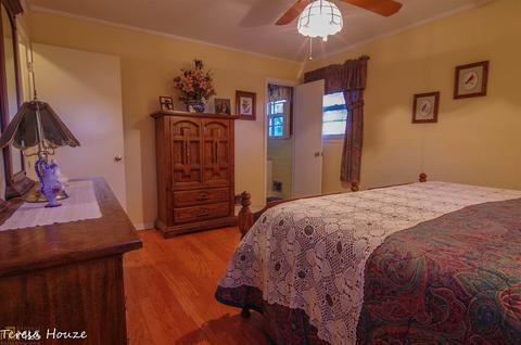 212 Hickory Ter, Lagrange, GA 30240 photo 17