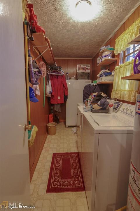 212 Hickory Ter, Lagrange, GA 30240 photo 23